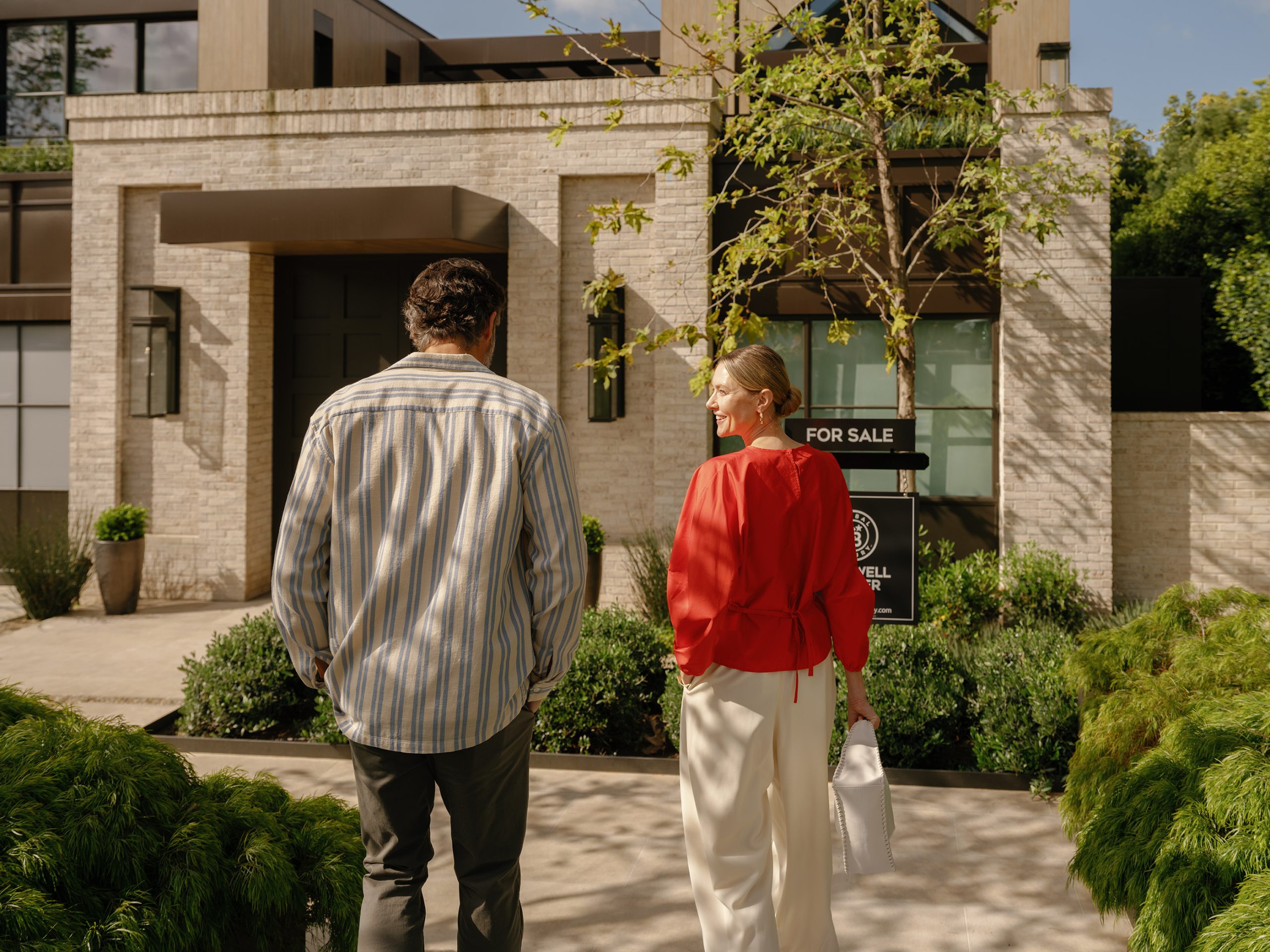 Exterior - Luxury - Agent with Client II